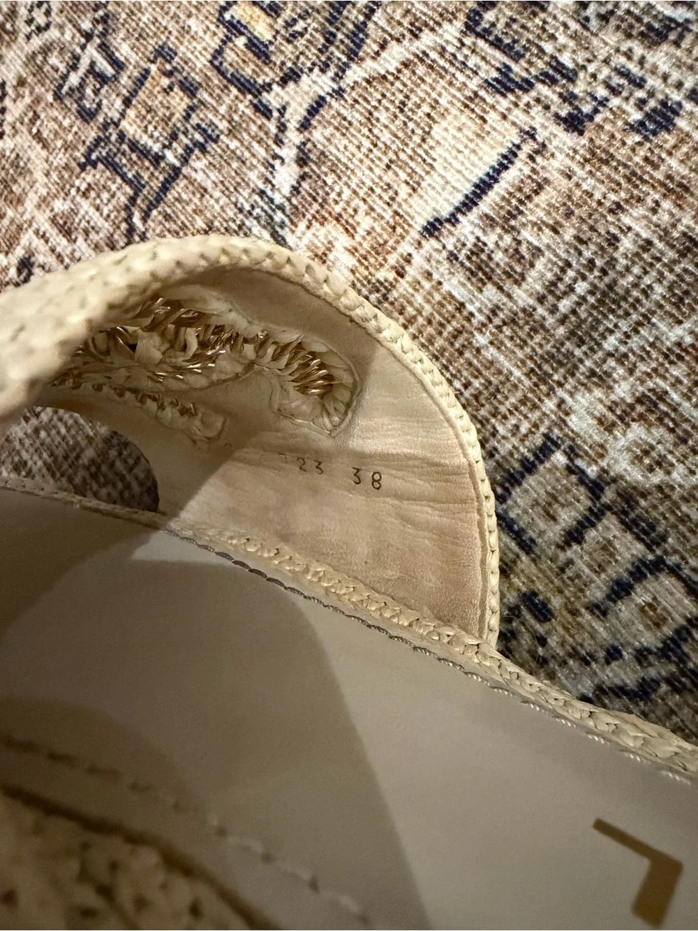 Chanel 21C Light Beige Raffia Mule Slides